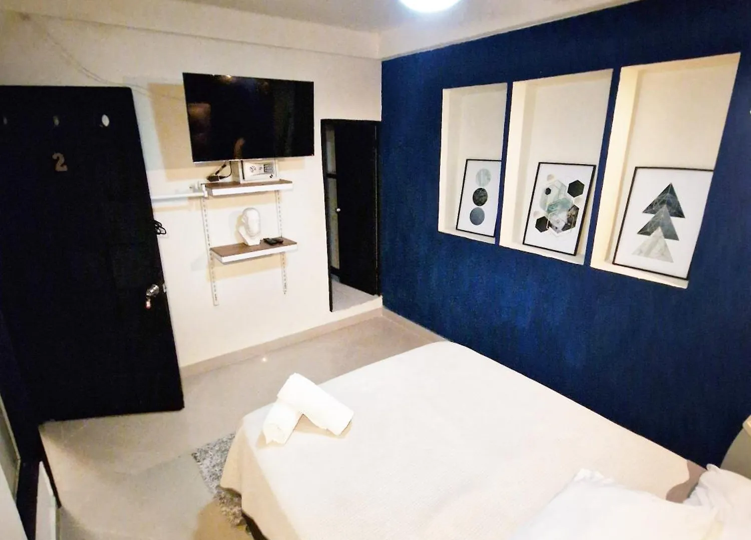 Double Suite With In Suite Bathroom #4 At Poblado Medellin 0*,
